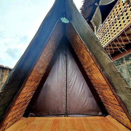 Calatagan'S Bahay Kubo - With Beach Access باتانجاس المظهر الخارجي الصورة