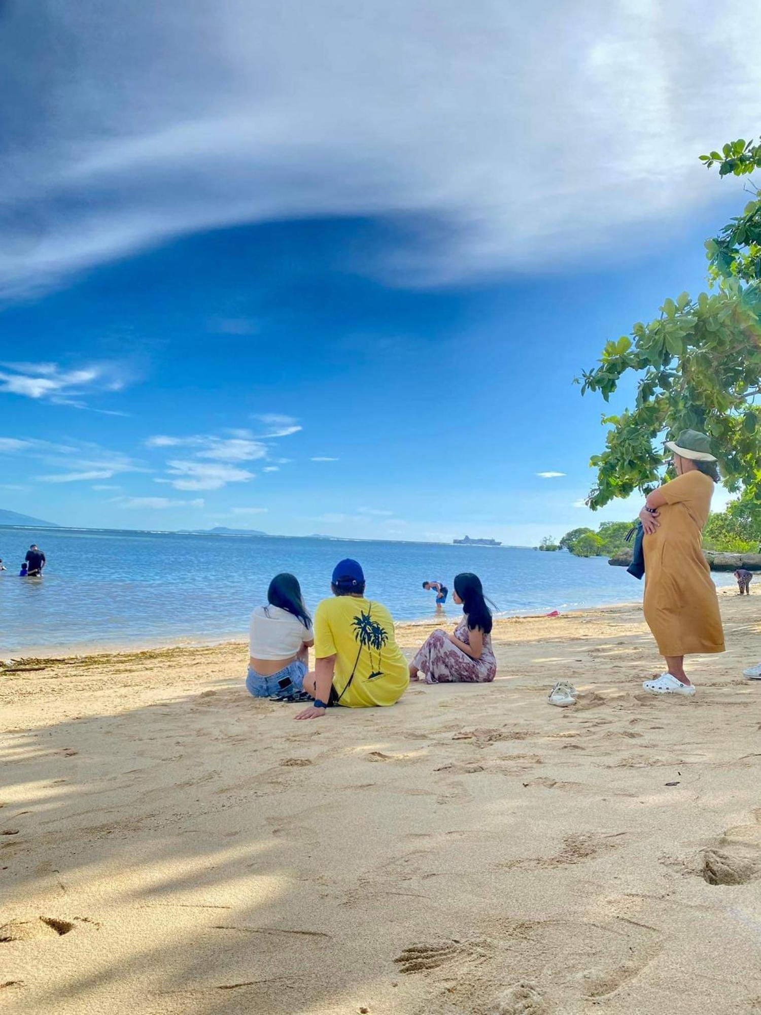 Calatagan'S Bahay Kubo - With Beach Access باتانجاس المظهر الخارجي الصورة